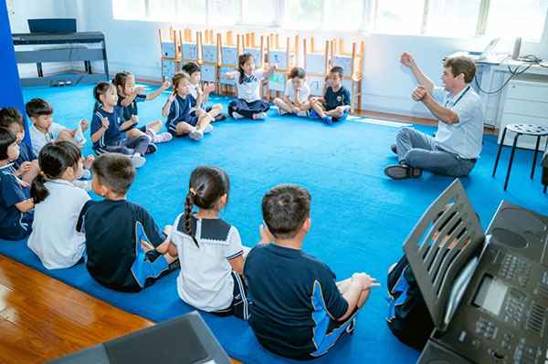 开学第一天 | 共谱新学年精彩篇章插图2